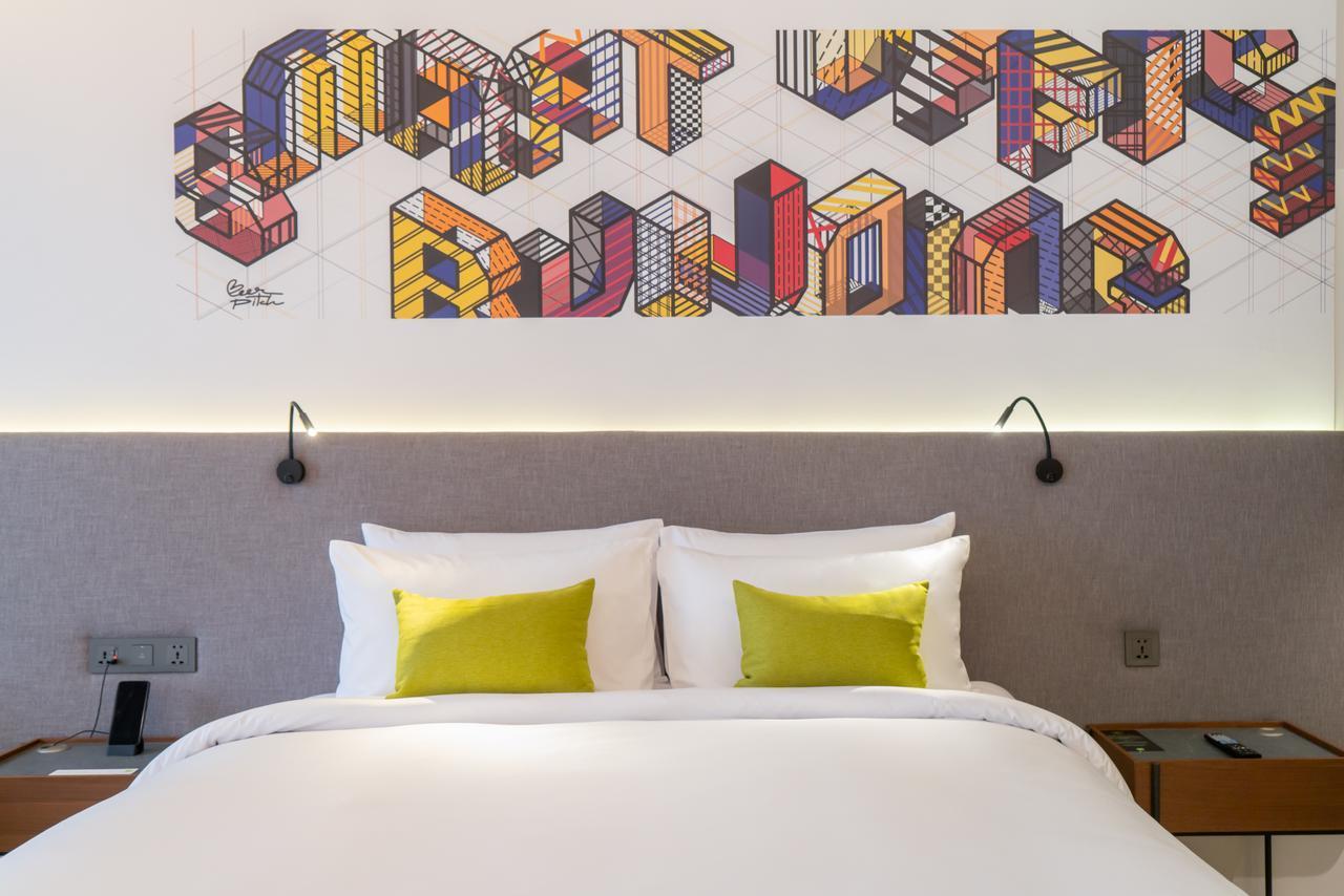 Triple Y Hotel Бангкок Екстер'єр фото