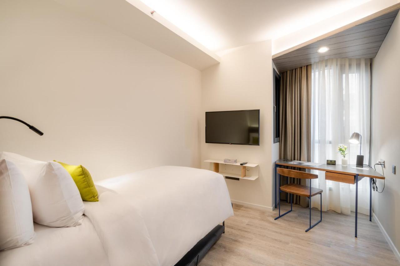 Triple Y Hotel Бангкок Екстер'єр фото